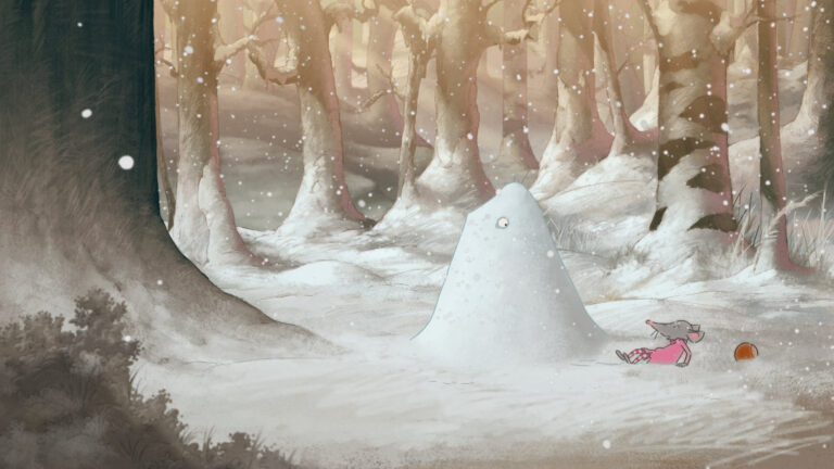 Gemalte Winterlandschaft im Wald mit Schnee. In der Mitte steht ein großer Schneehaufen, aus dem ein Auge schaut, daneben liegt eine kleine Maus mit rosa Kleid, die den Haufene rstaunt anschaut.